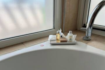 Jetted tub
