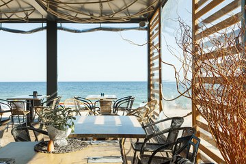 Beach bar