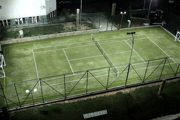 Tennis court