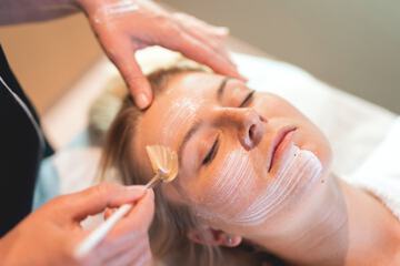 Facial