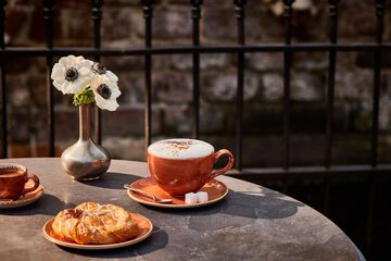 Breakfast/Coffee Service 7 of 12