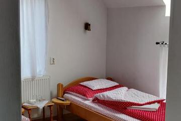 Photo 64