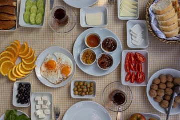 Breakfast meal