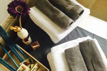 Bathroom amenities