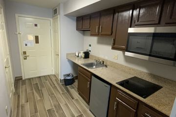 Private kitchenette