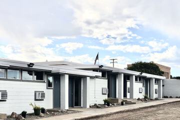 Blue Sage Inn & Suites