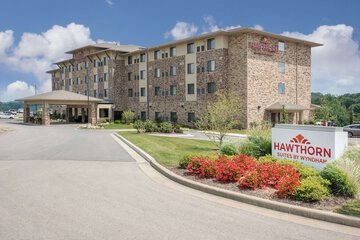 Hawthorn Suites by Wyndham Bridgeport / Clarksburg