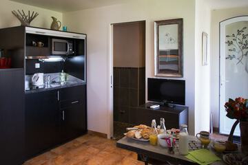 Private kitchenette