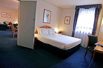 Photo 49