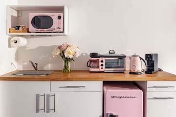 Private kitchenette