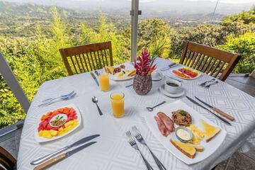 Breakfast area