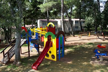 Children's play area - outdoor