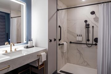 Bathroom shower