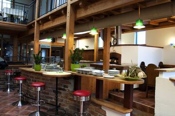Food court
