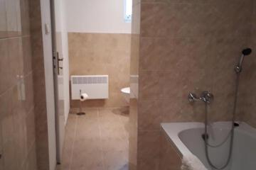 Photo 34