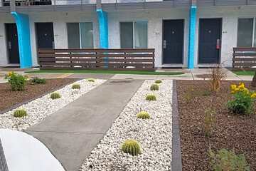 Photo 6