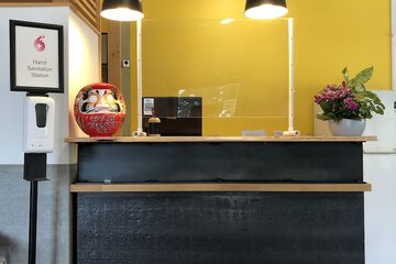 Check-in/check-out kiosk