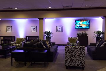 Check-in/check-out kiosk
