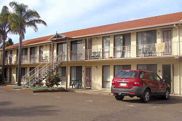 Photo 2
