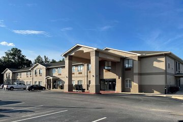 Country Inn & Suites by Radisson Midway - Tallahassee West