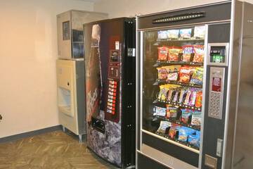 Vending machine