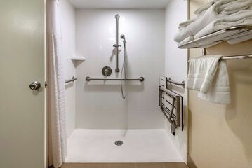 Room 18 of 49