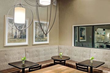 Breakfast/Coffee Service 40 of 46