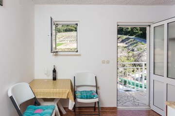 In-room dining