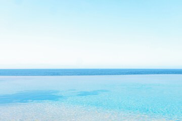 Infinity pool