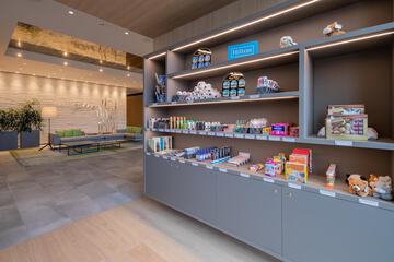 Snack bar