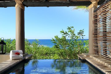 Private spa tub