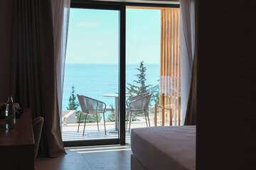 Beach/ocean view