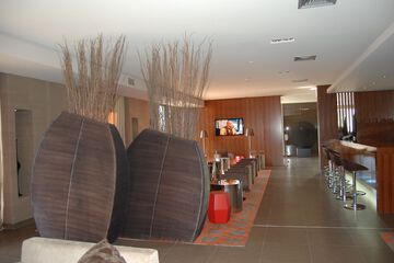 Sports bar