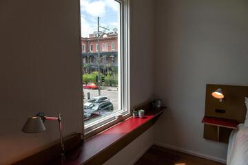 Photo 32