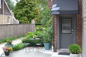 Terrace/Patio 33 of 34