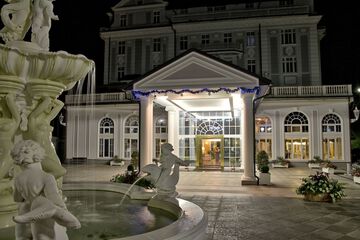 Front of property - evening/night