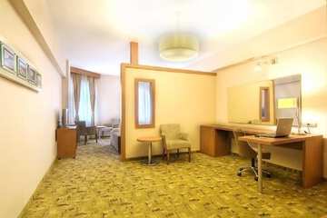 In-room business center
