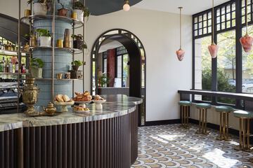 Coffee shop