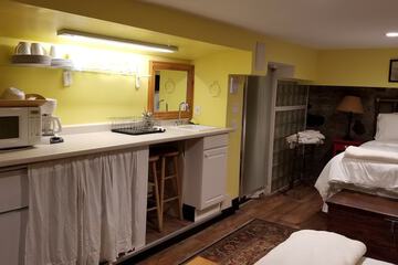 Private kitchenette
