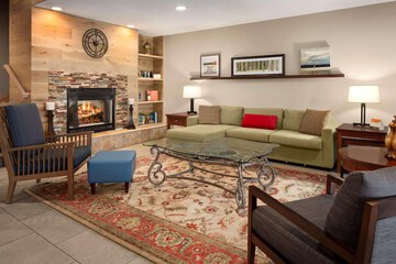 Hotel Interior 3 of 17