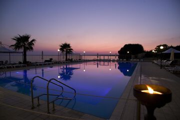 Rooftop pool
