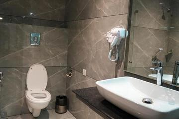 Photo 48