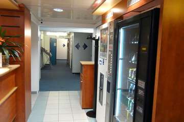 Vending machine