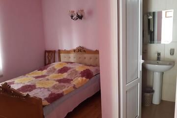 Photo 51