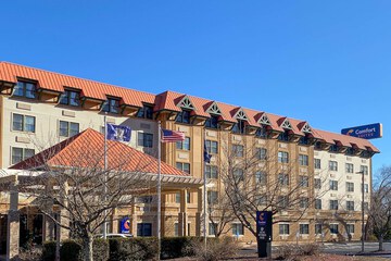Comfort Suites Near Casinos