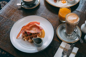 Breakfast meal