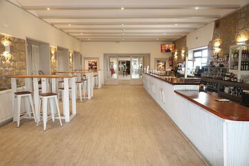 Coffee shop