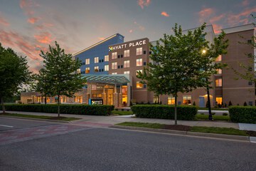 Hyatt Place Hampton Convention Center