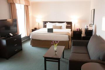 Coast High Country Inn