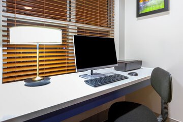 Business Center 49 of 49